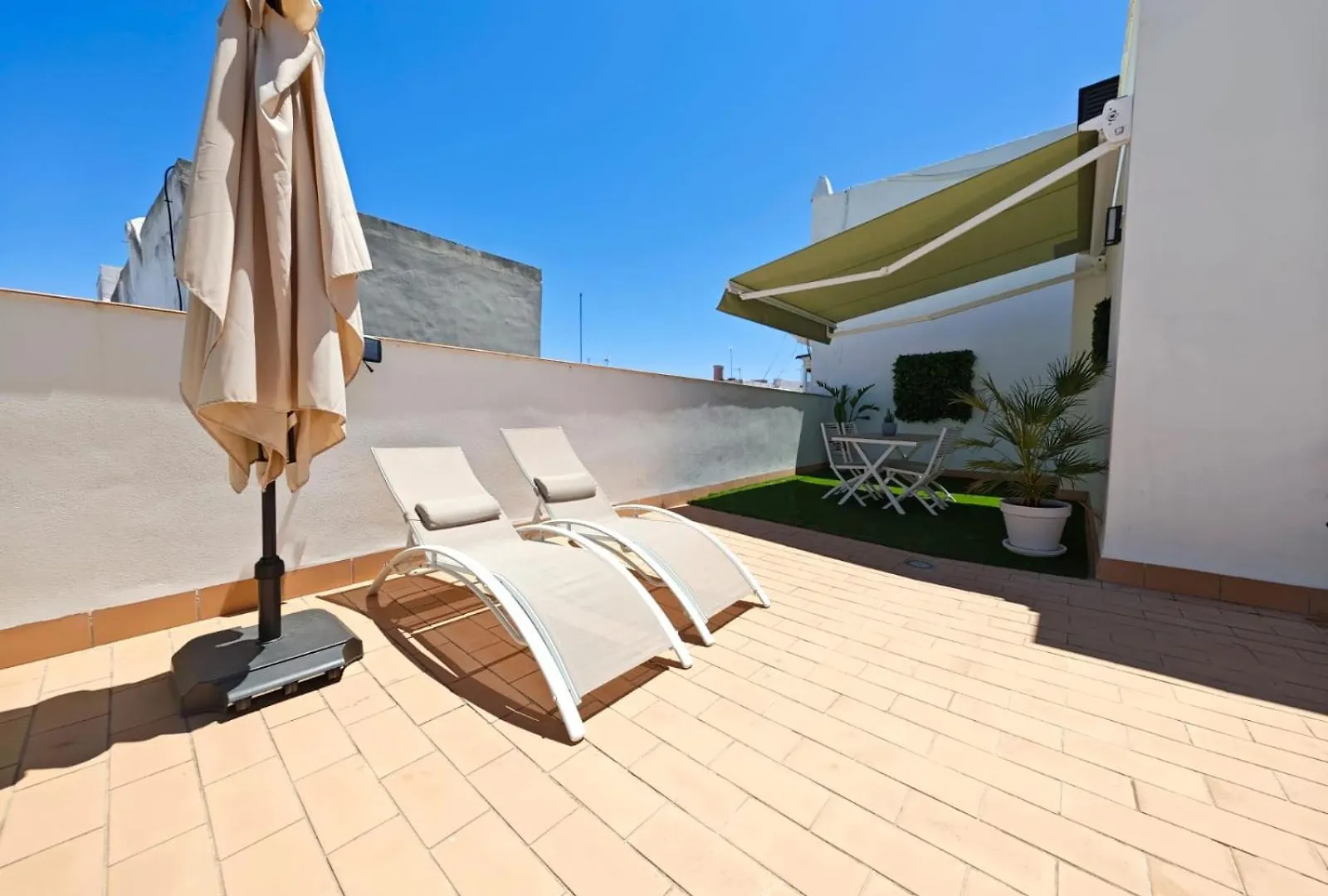 La Terraza Del Oratorio Little Apartments Cadiz Spain